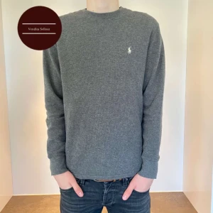 Ralph lauren tröja - Säljer den snygga tröjan från Polo Ralph Ralph Lauren för endast 349kr!🤩| inga defekter och super bra skick! | Jätte skönt ull material! | Skriv vid frågor och funderingar!😁