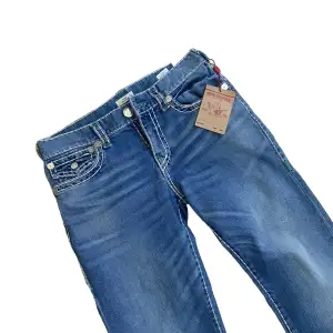 HELT NYA True Religion Jeans, Nypris går dom för 3800kr men säljer dom för endast 1000kr |❗️PRIS KAN DISKUTERAS❗️|
