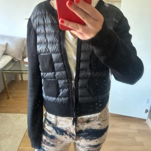 Moncler jacka  - !!!!!!