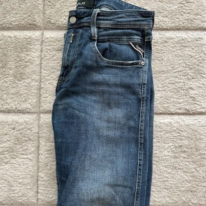 Sjukt feta replay anbass - Storlek 29/32 Bra skick, använt några gånger. 