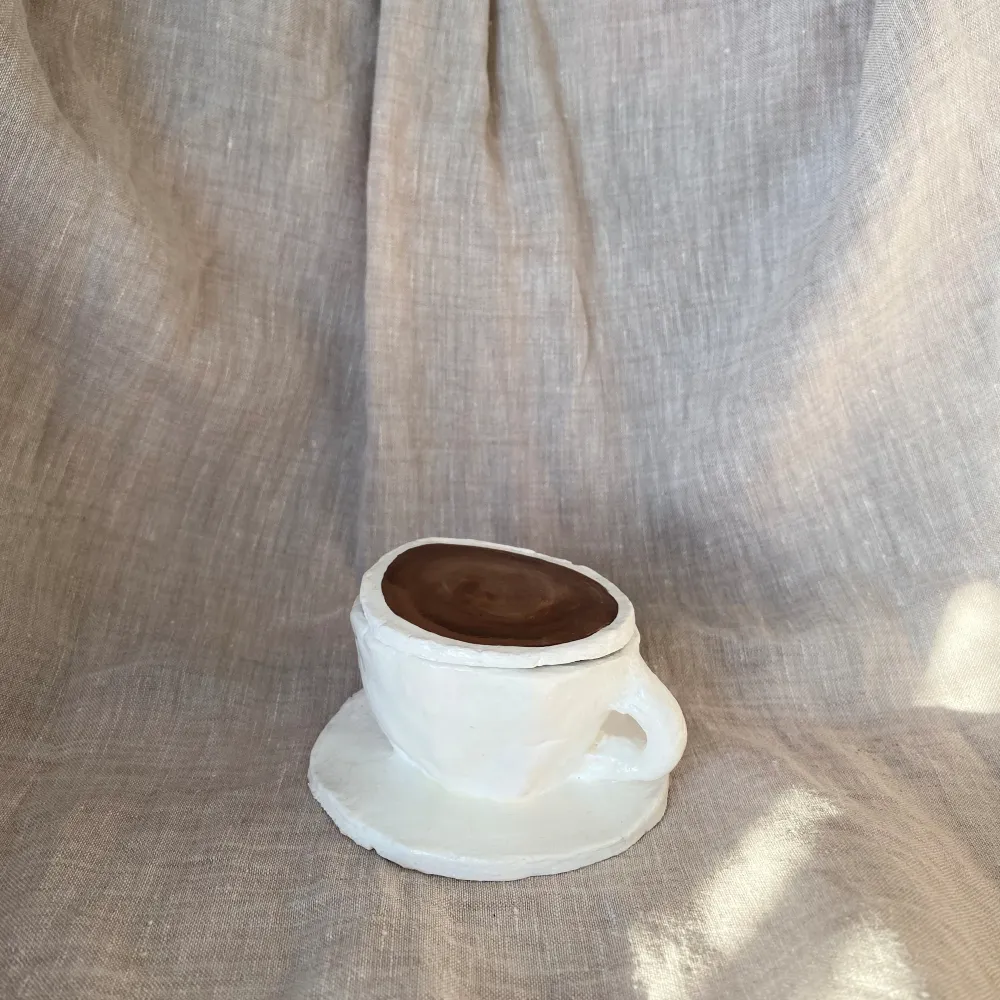 Kaffekopp handgjord i lera - dekoration för tex förvaring ☕️. Accessoarer.