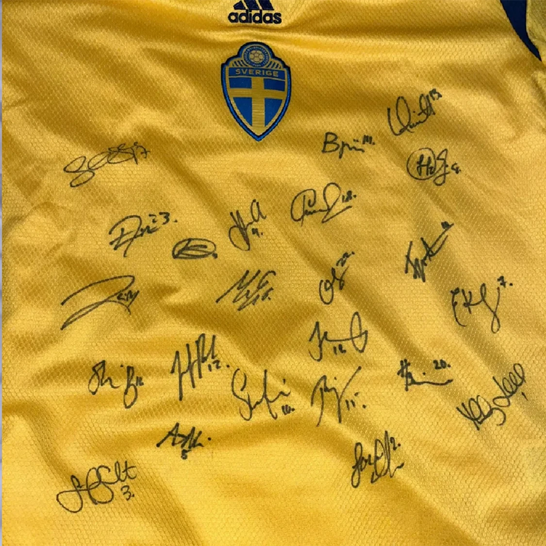 Signerad tröja  - 90