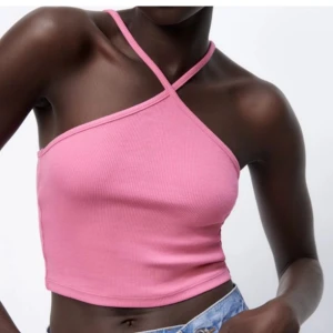 Zara topp - Jättesöt rosa topp från zara💞💞💞 används inte så säljer därför istället😙
