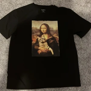 Två t-shirt SHEIN  - Båda två är i storlek S aldrig använda säljs som ett paket med båda 