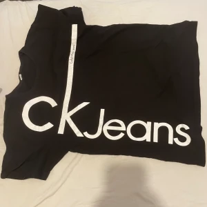 Falska t-shirt - Använt 2 gånger 