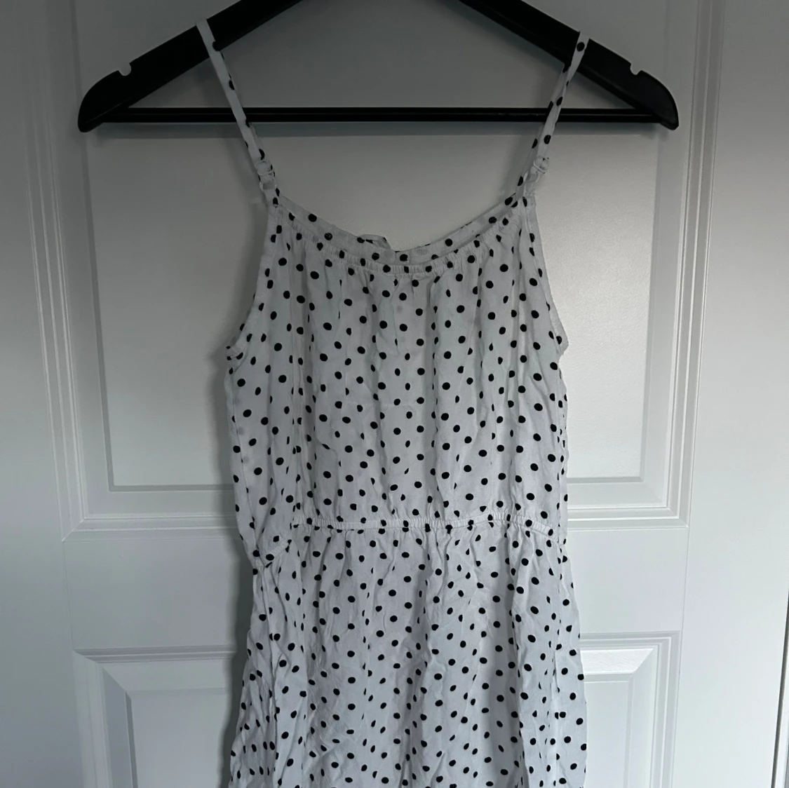 Klänning med prickar - 90