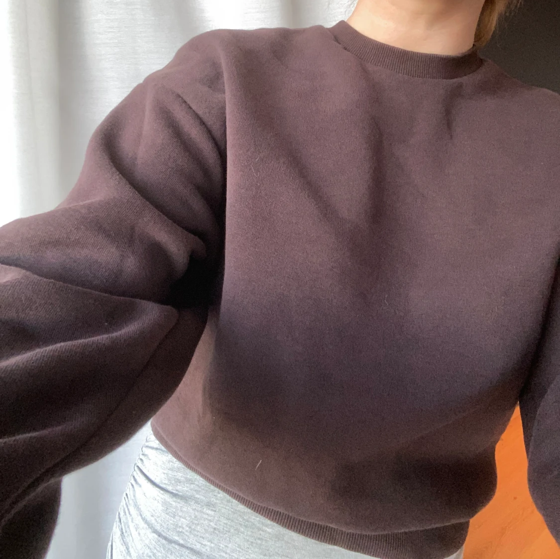 Sweatshirt i kort modell - 90