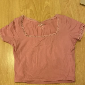 Hollister topp - Ej använd mycket.