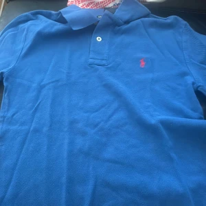 Polo ralph lauren pike - Blå pike i bra skick i strlk M 10-12 år