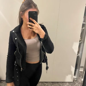 Mocka jacka - Strl S, som ny