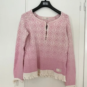 ODD MOLLY tröja strl S - Mycket bra skick. 