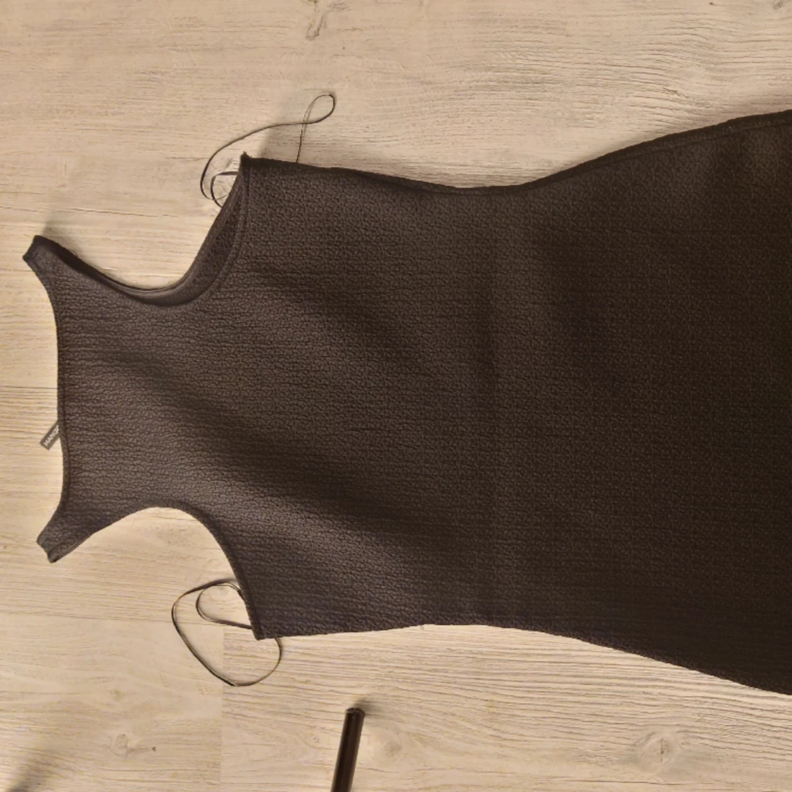 Mango kort svart klänning  - 90