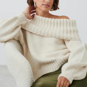 Stickad off shoulder tröja - Stickad off shoulder tröja från ginatricot storlek S/ 36! Använd 1 gång