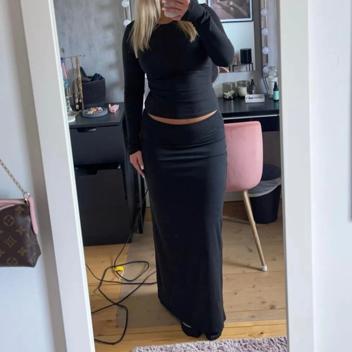 Inte mina bilder❤️ fint svart sett - 90