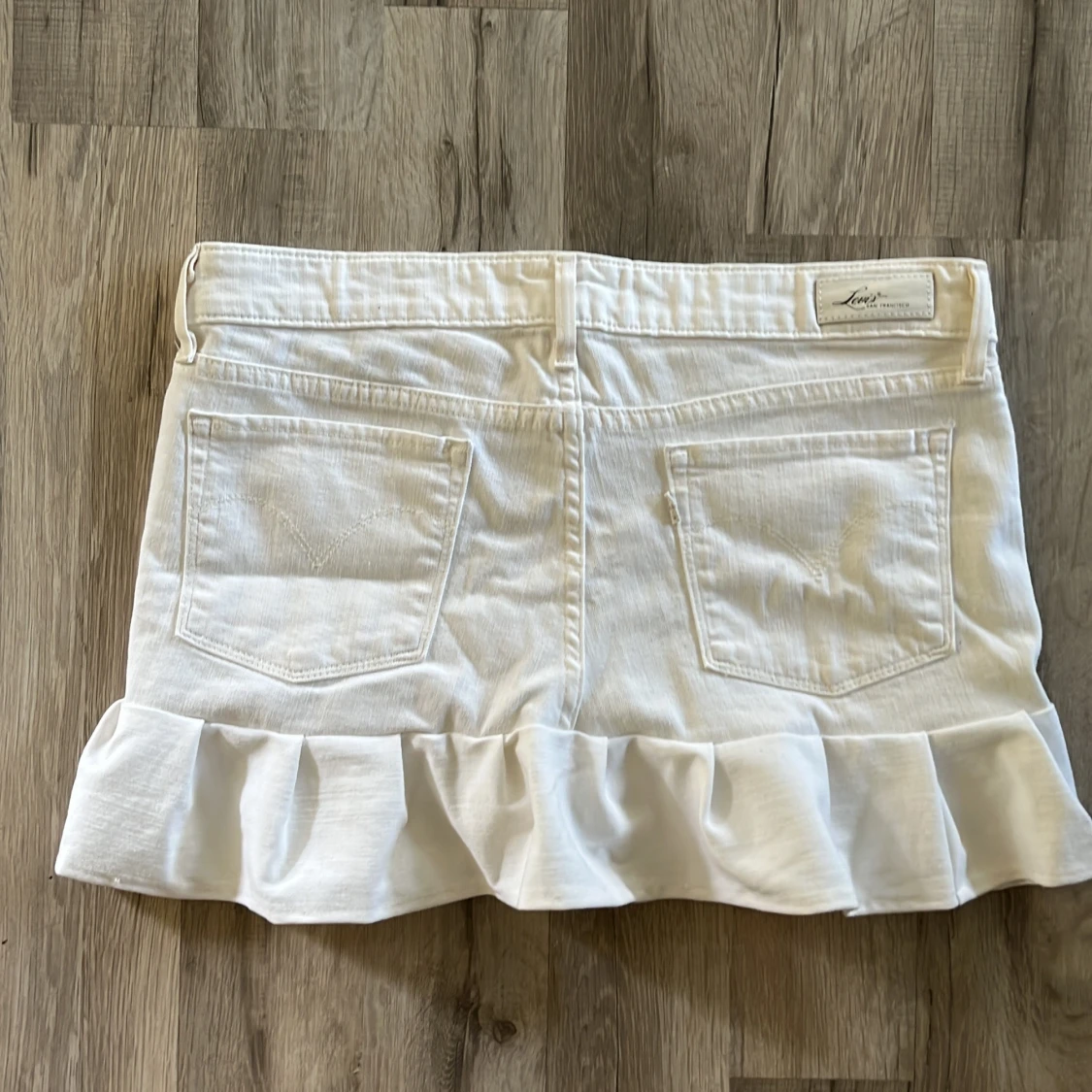 Vit volang jeanskjol - 90