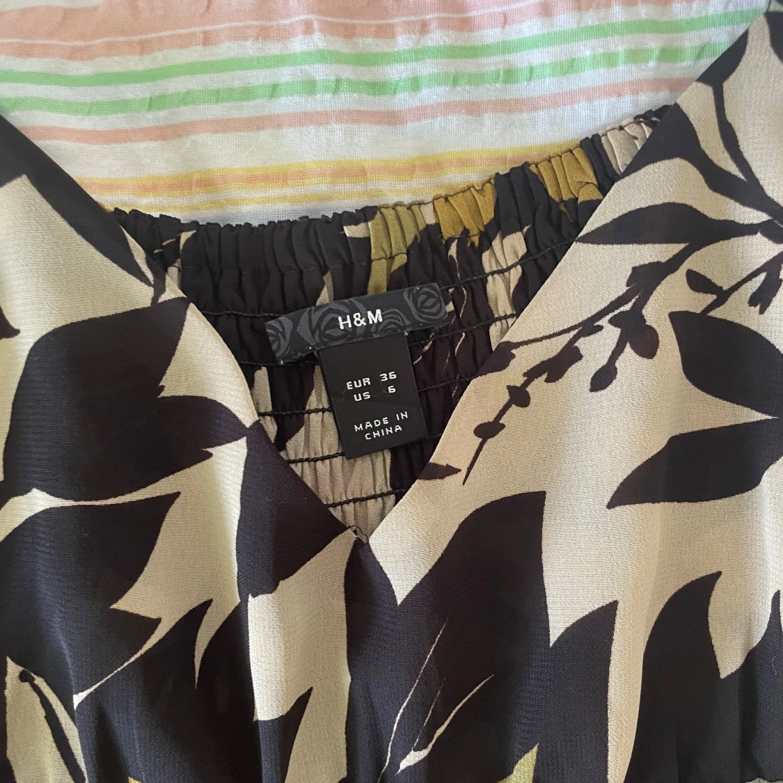 Blommig linnetopp från H&M - 90