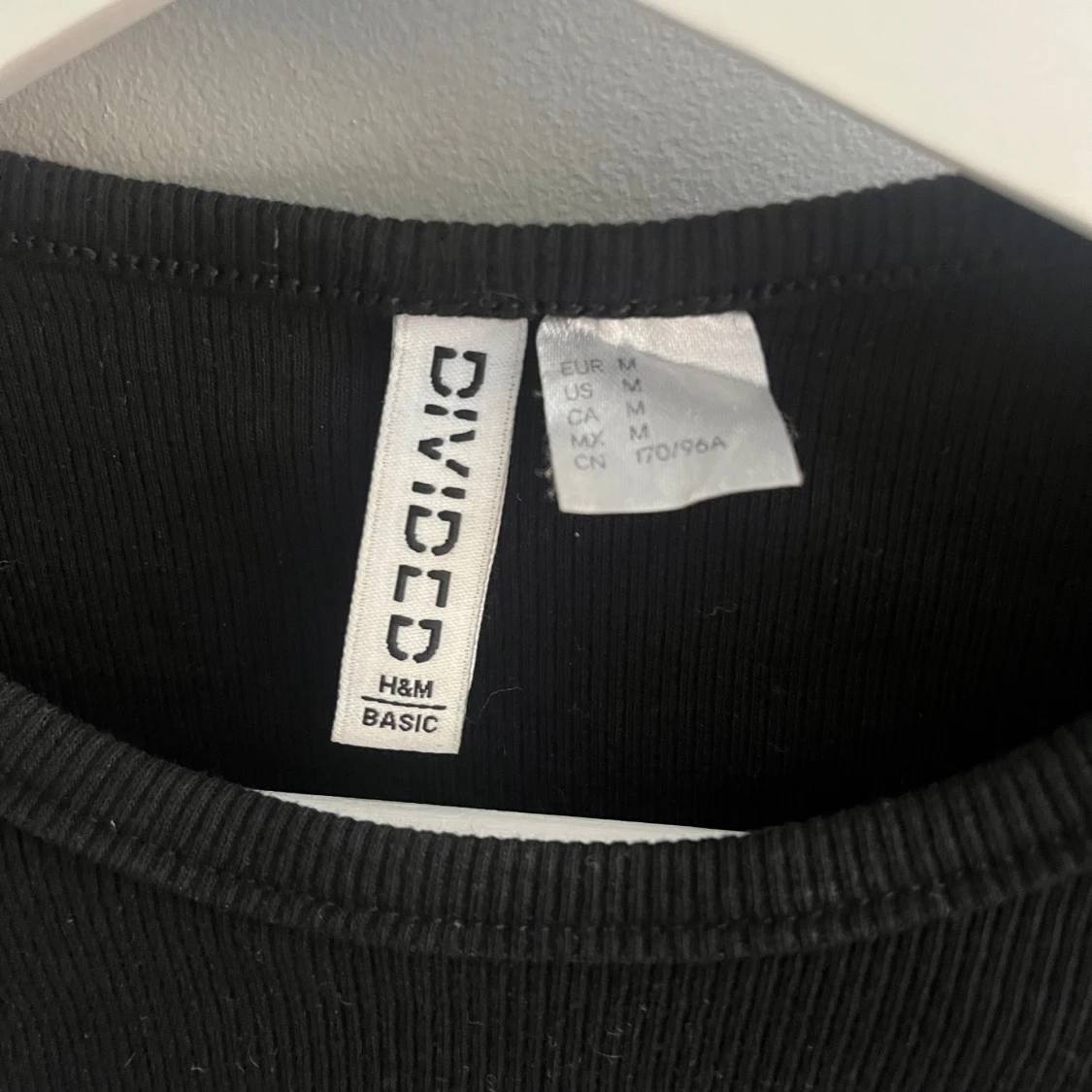 Svart basic tröja - 91