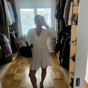 Sommarklänning - Så fin klänning från zara i linne material❤️