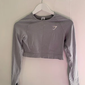 Gymshark  - Croppad träningstopp från gymshark Stolek M I nyskick, inga annärkningar  