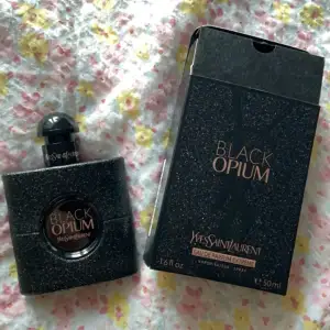 Black opium eau de parfum extreme 50ml, oanvänd 