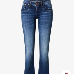 Ltb jeans valerie - Säljer dessa Ltb jeans då dem tyvärr är förstora är också öppen för byten. Nypris 1139