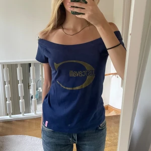 Just Cavalli topp  - Säljer denna fina märkestoppen från JustCavalli 💘