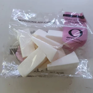 Makeup Sponge - 8 st smink svampar säljes pga att de inte används  ⚠️TAR ENDAST SWISH⚠️