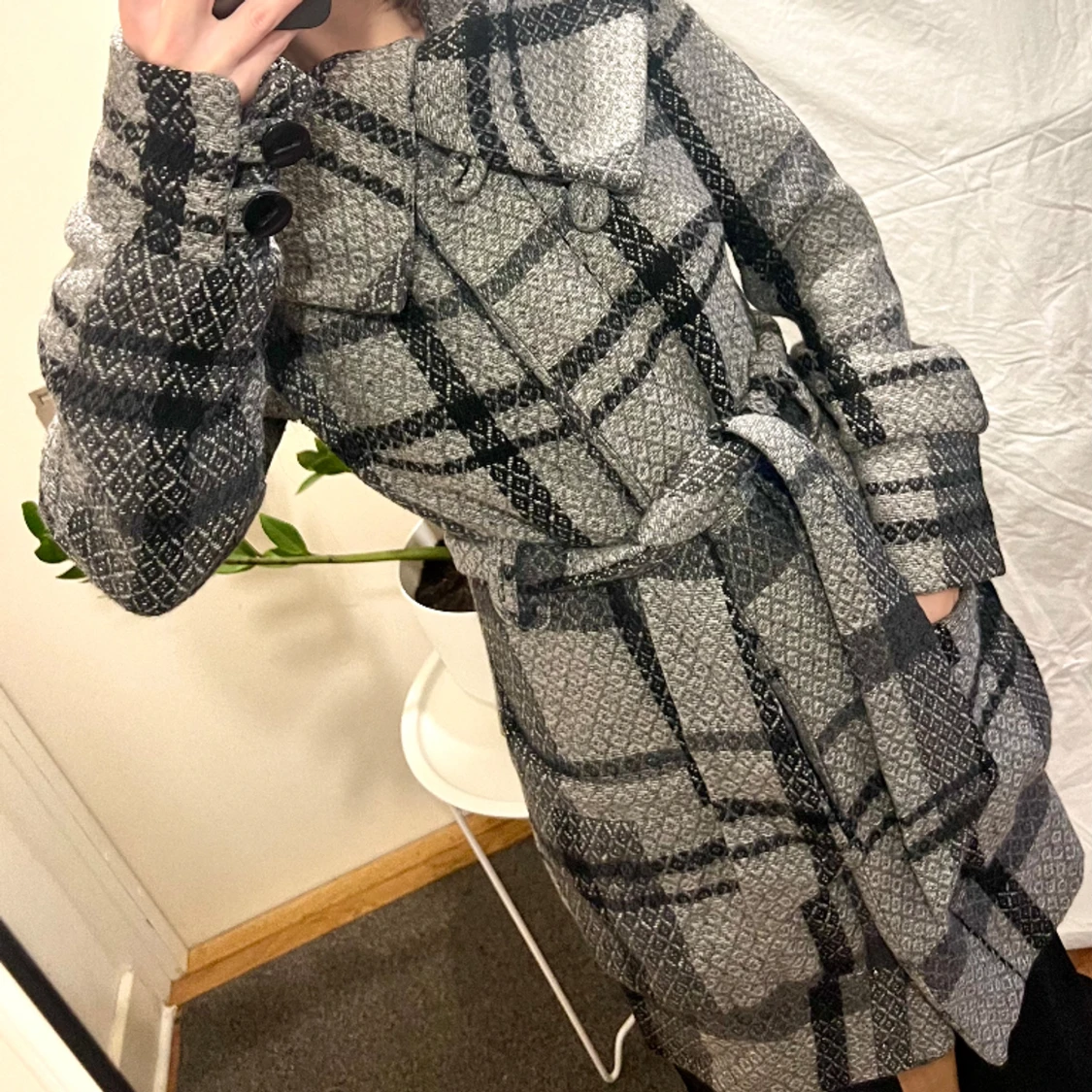 Plaid coat with cowl neck - 90