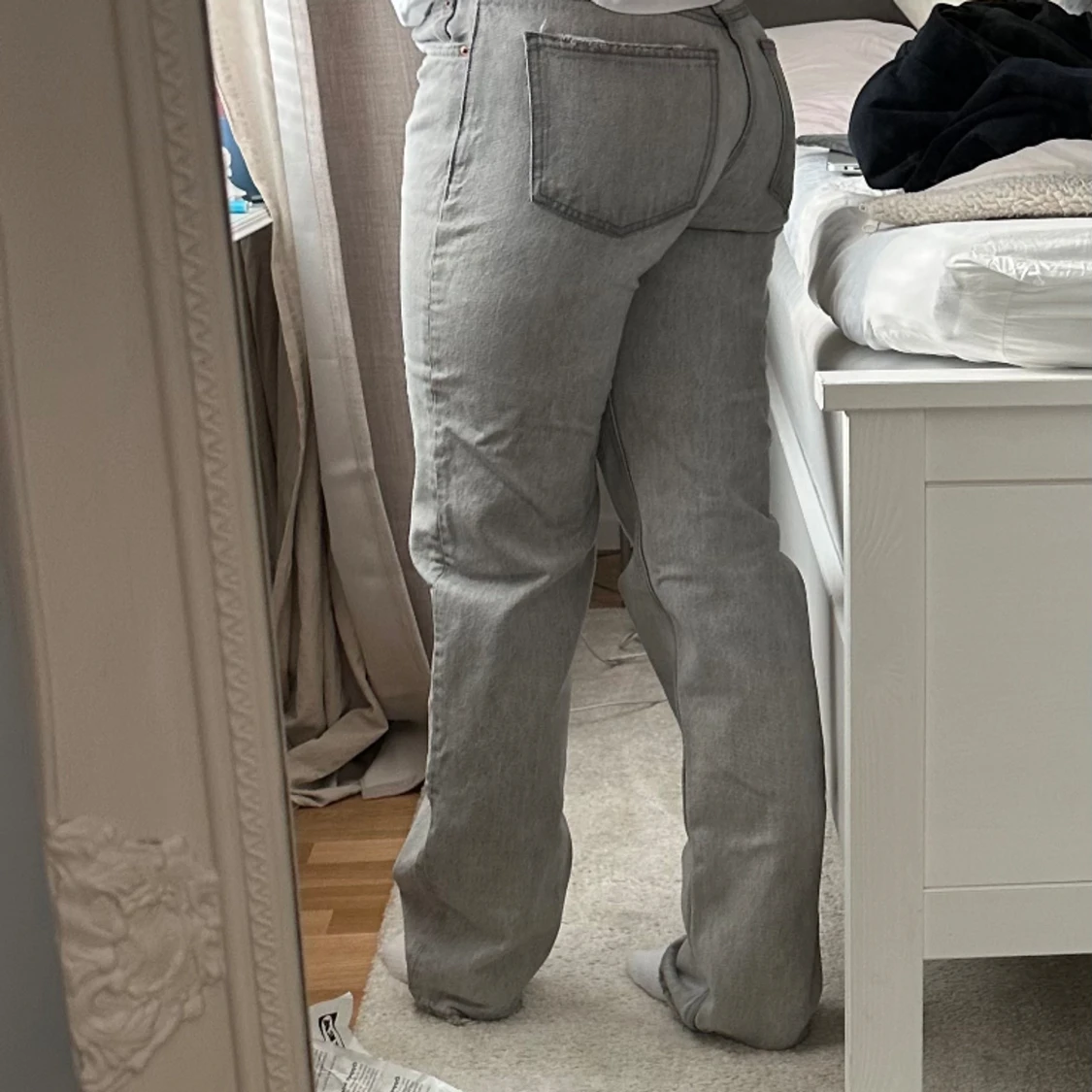 Ljusgråa jeans  - 91