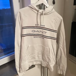 Gant hoodie - Skicket är okej! 