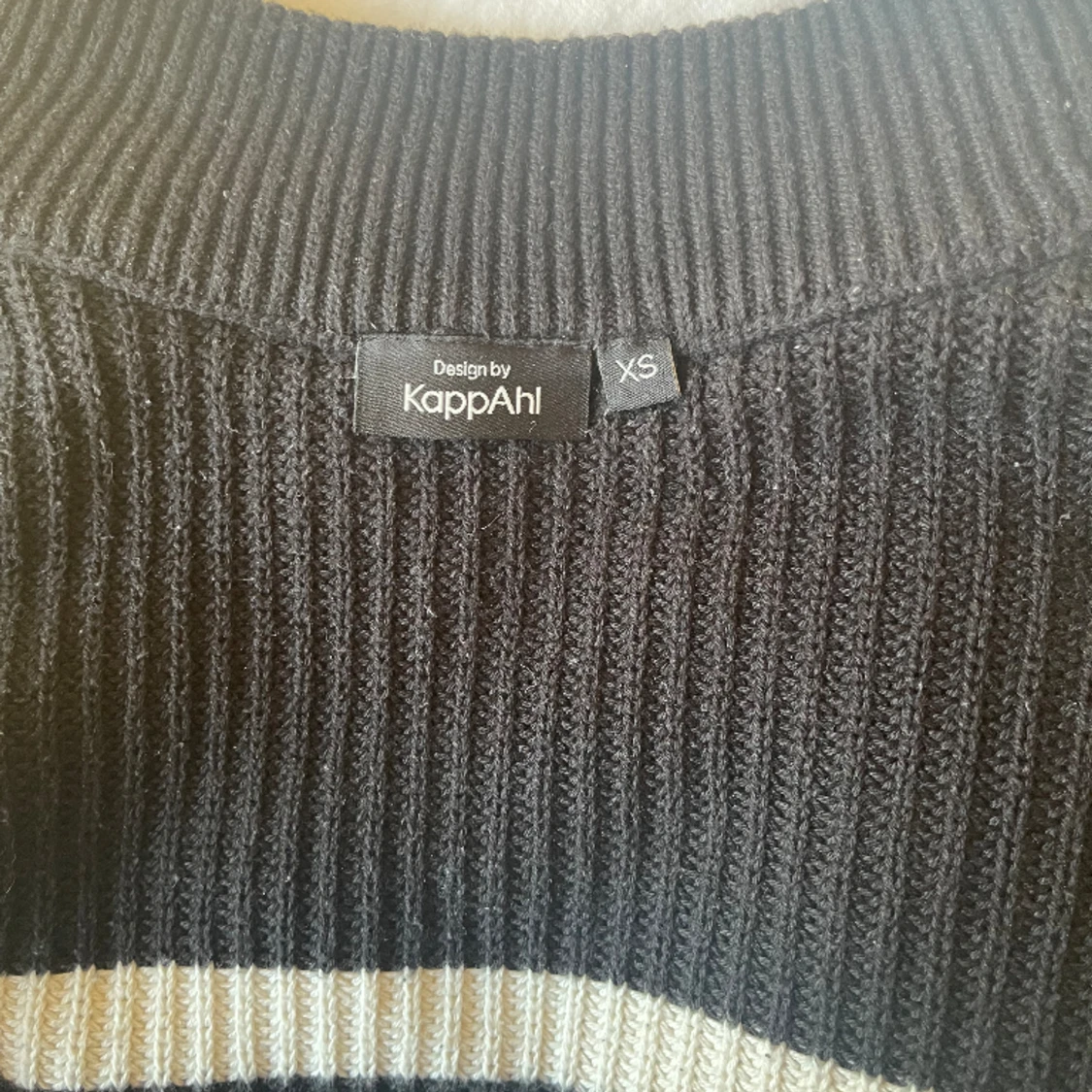 Stickad tröja  - 91