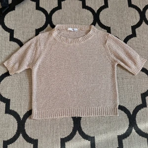 Virkad T-shirt 🎀 - Storlek S, men liten i storlek så snarare XS 🎀 80kr+frakt 