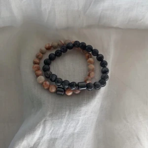 Armband  - Sjukt snygga armband. Köp för 119kr/st Eller 2 för 189kr Går att matcha hur man vill.  Modell 069,070, 071, 072,