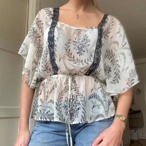 Så fin blus - Så sjukt söt blus🫶