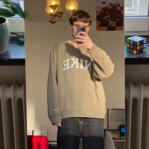 Nike crewneck - XXL