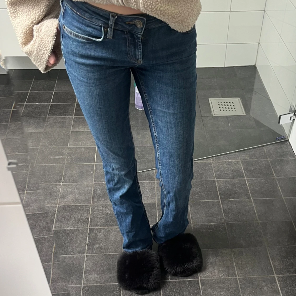 Mörkblå Low waist jeans - 90
