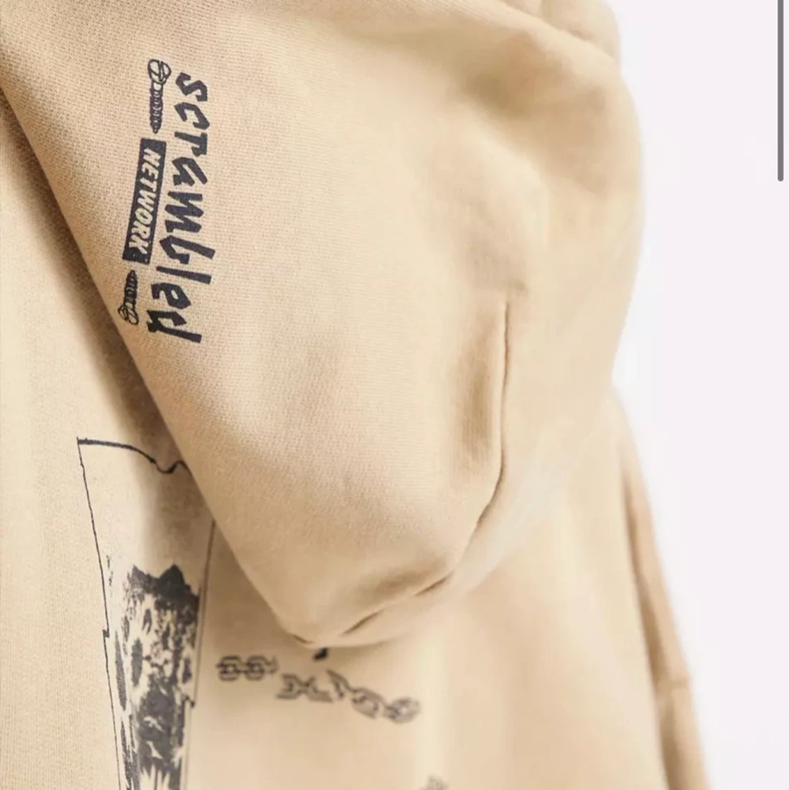 Carhartt Hoodie - 91