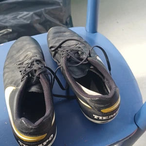 Nike tiempo - Använt helt ok skick storlek 42