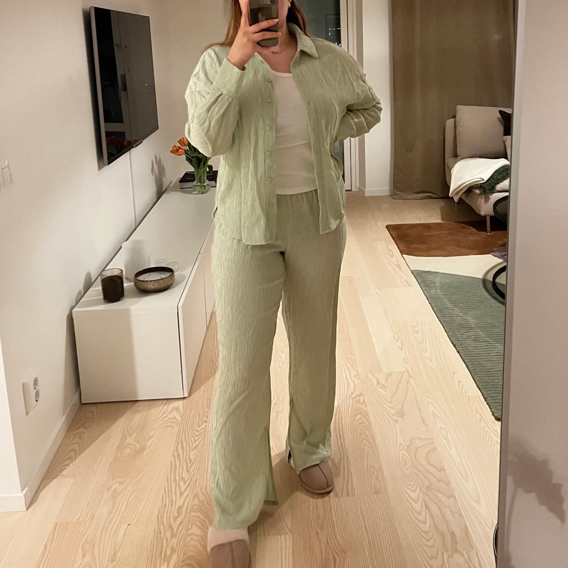 Plisserat set från Mango