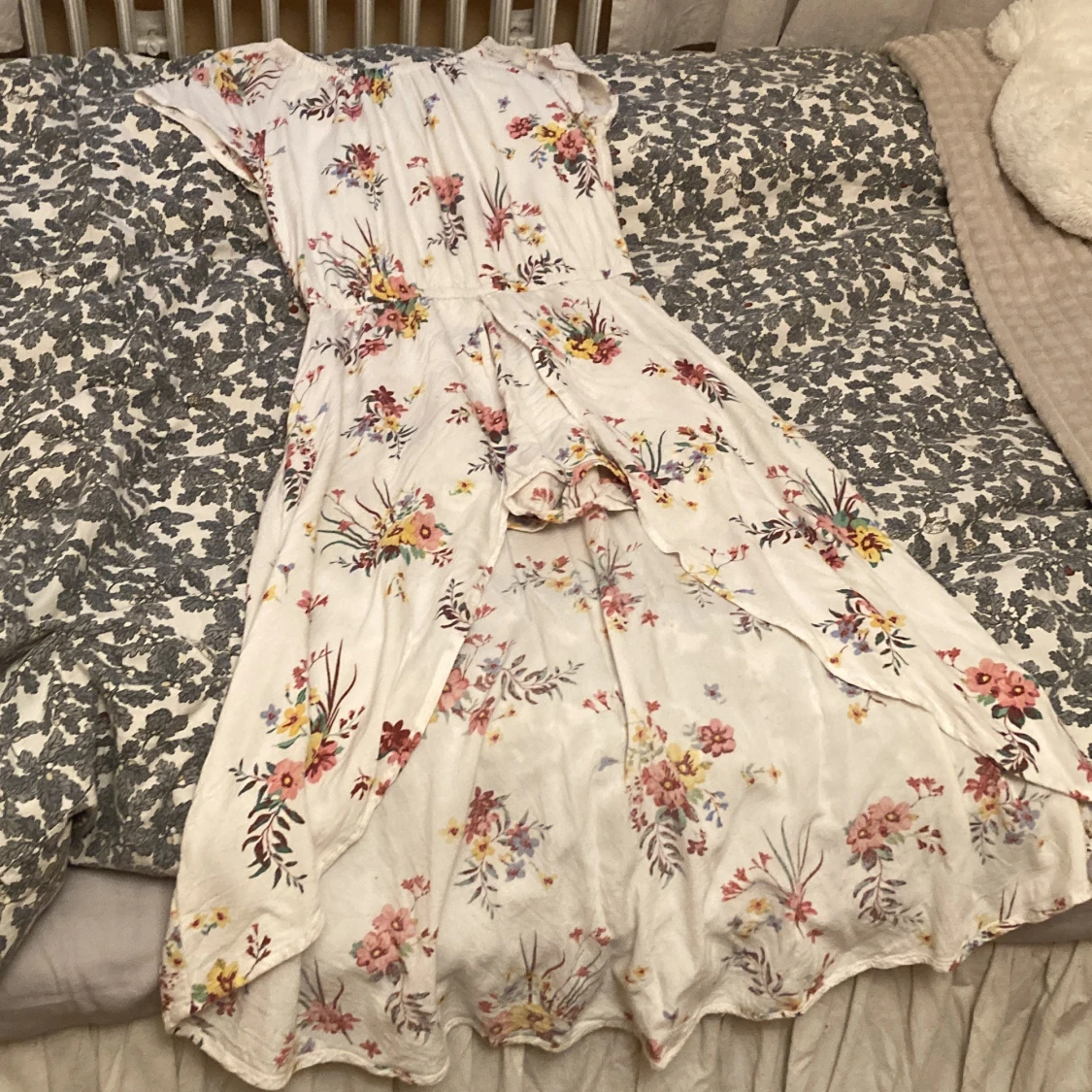 Fin klänning med shorts. - 90