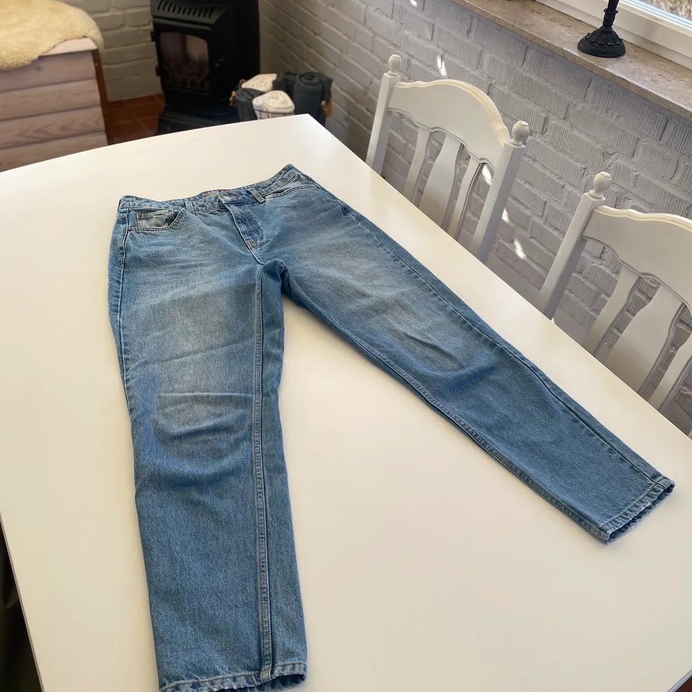 Ett perfekt par jeans, sparsamt använda. . Jeans & Byxor.