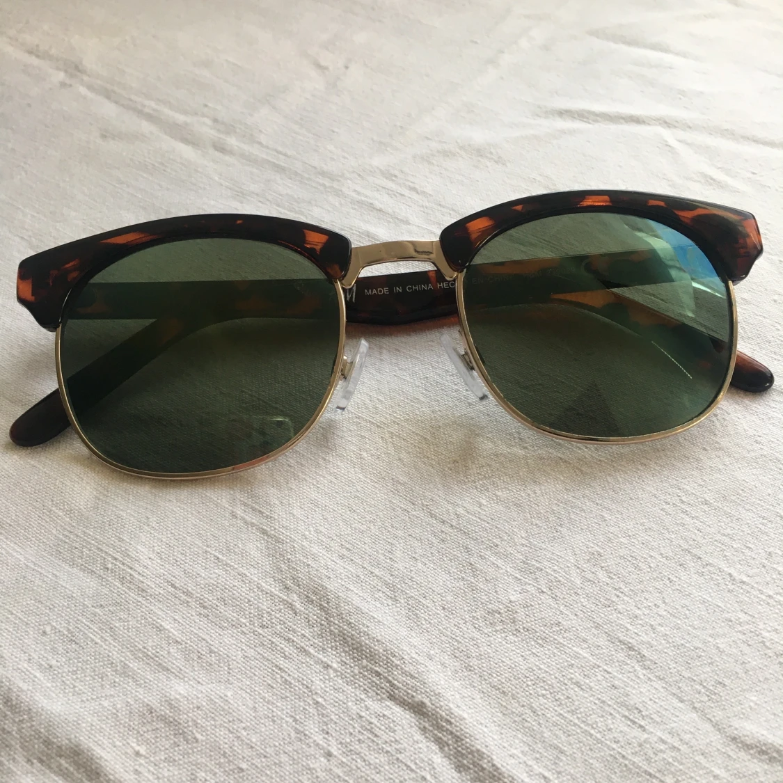 Solglasögon 😎 - 90