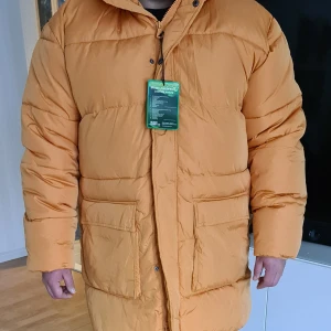 Herrjacka - Ny vinterjacka med prislappar kvar från lager 157. Storlek XXL. Nypris 600:-