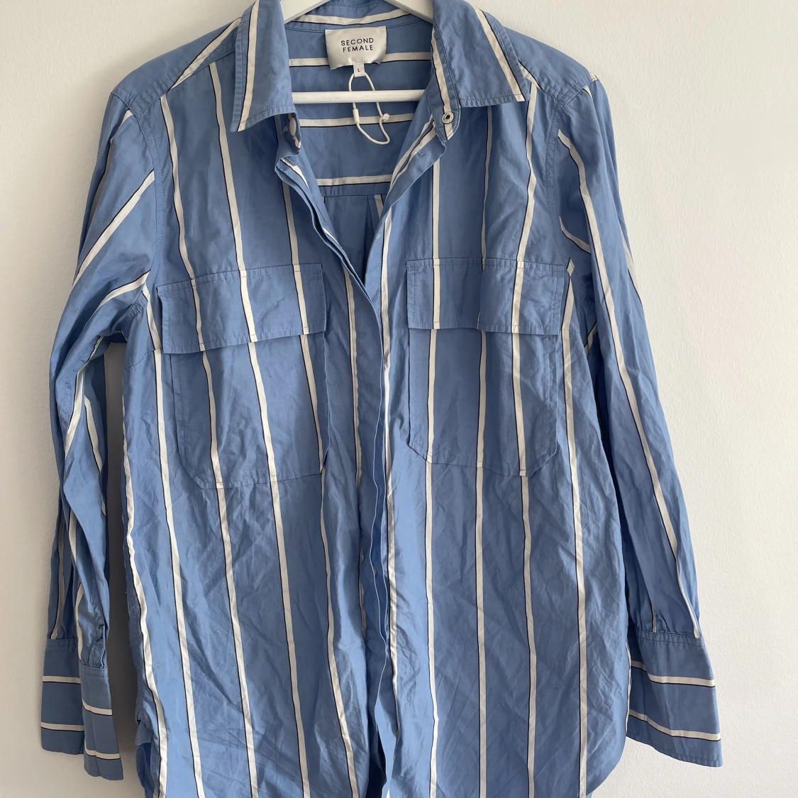 randig skjorta från second female