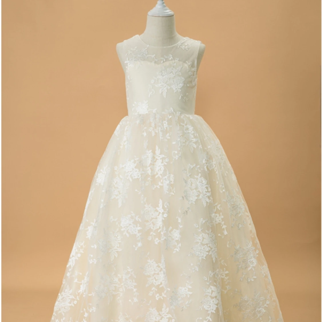 Näbbklänning  - 90