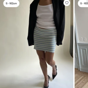 Djerf tube skirt - Säljer min tube skirt i färgen Popsicle i storlek S. Kommer inte till användning så det är därför.🥰den är slutsåld på hemsidan.