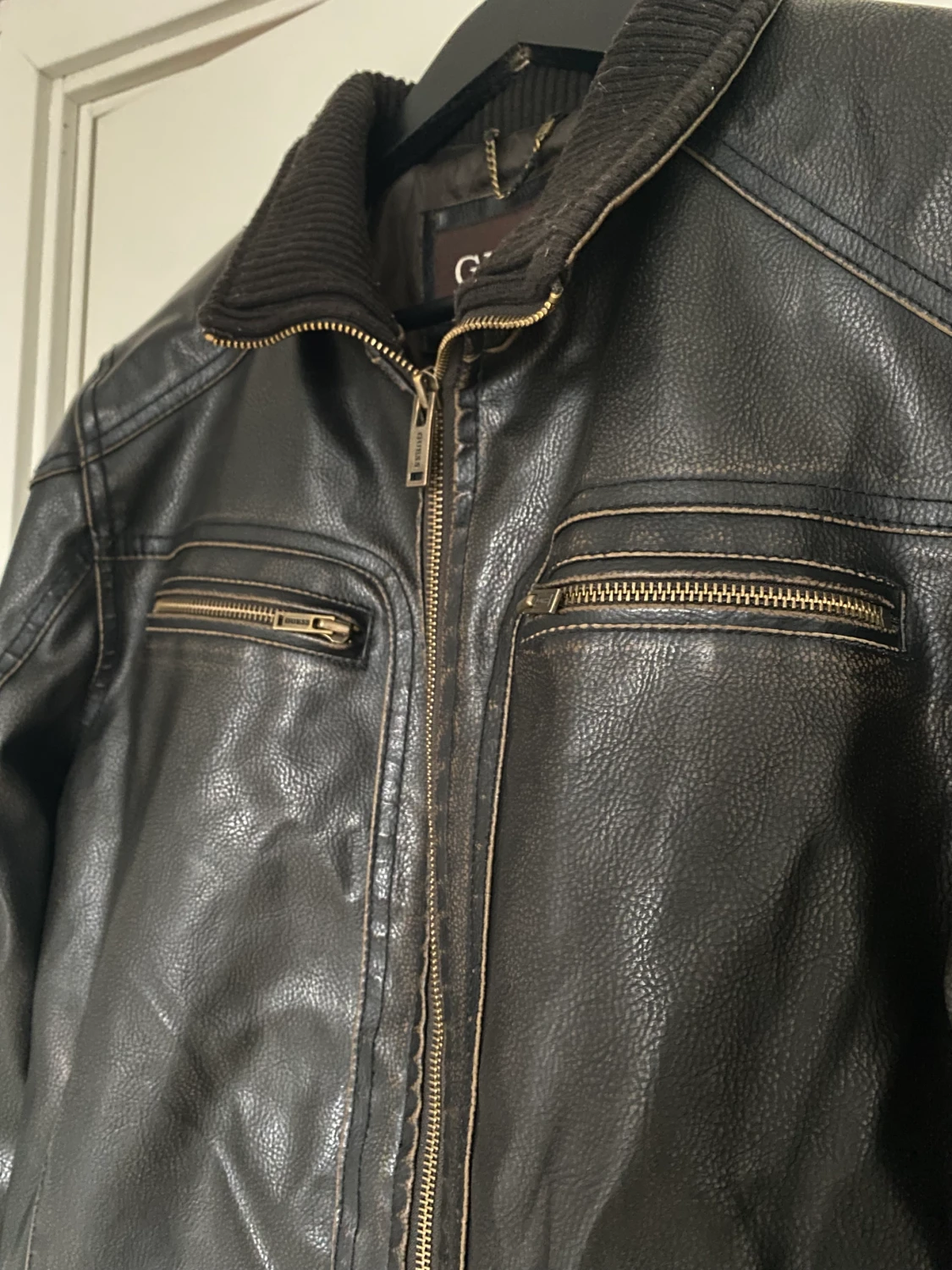 Vintage skinnjacka Guess  - 90