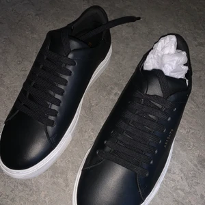 Axel Arigato clean 90s - Helt nya oanvända svarta Axel Arigato clean 90 