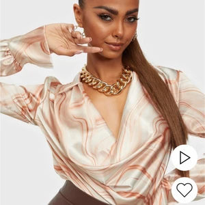 Mönstrad blus - Aldrig använd❤️