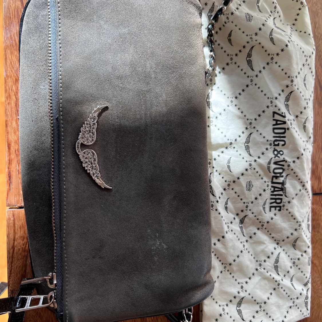 Zadig & Voltaire väska mocka  - 90